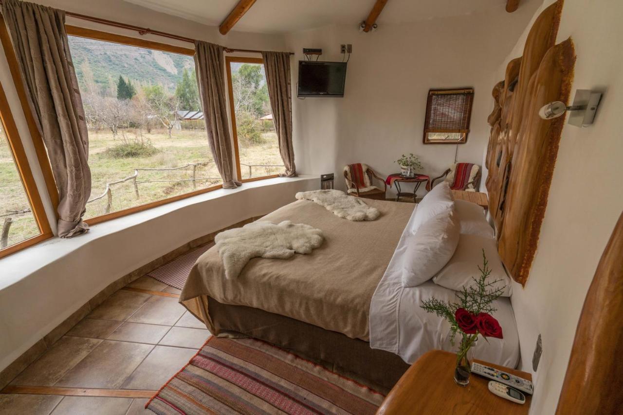 סאן חוזה דה מאייפו Cascada Lodge Cajon Del Maipo מראה חיצוני תמונה